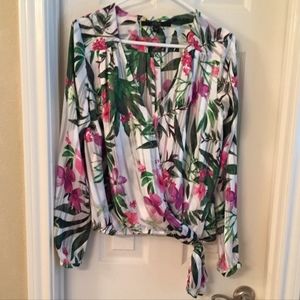 Guess Beautiful Flower Blouse